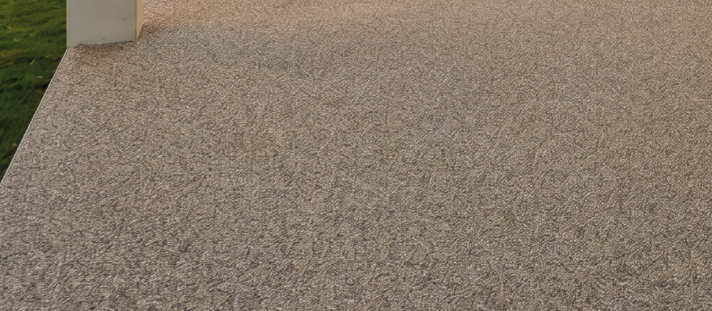 Détail de la matière : granulats de marbre liés à la résine